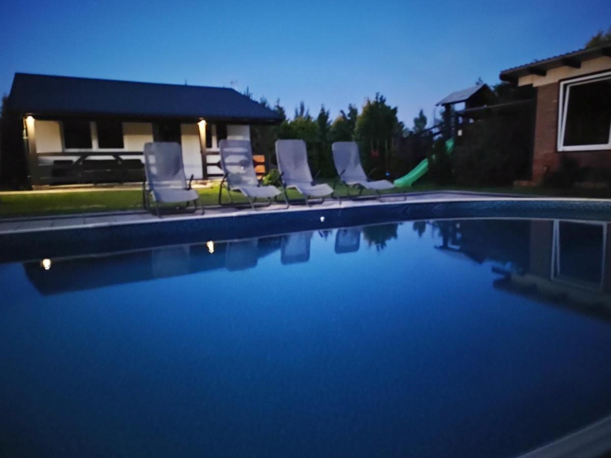 Domek Parterowy Apartamentowy Ostoja 레왈 외부 사진