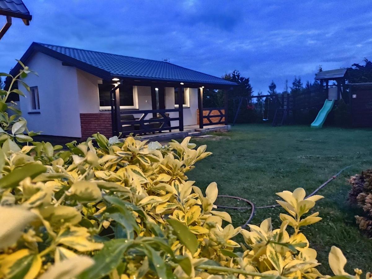 Domek Parterowy Apartamentowy Ostoja 레왈 외부 사진
