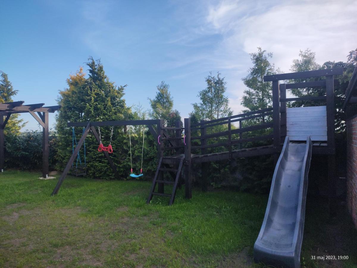 Domek Parterowy Apartamentowy Ostoja 레왈 외부 사진